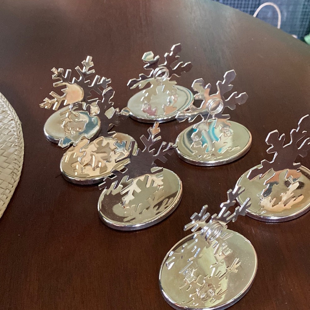 Christmas place card settings Set of 6 silver snowflake place card holder